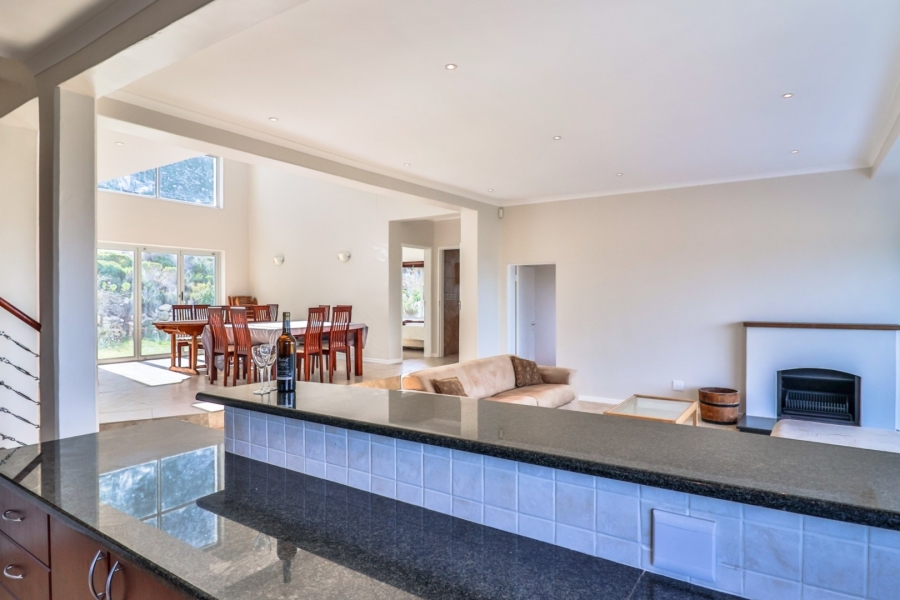 To Let 6 Bedroom Property for Rent in Bettys Bay Western Cape